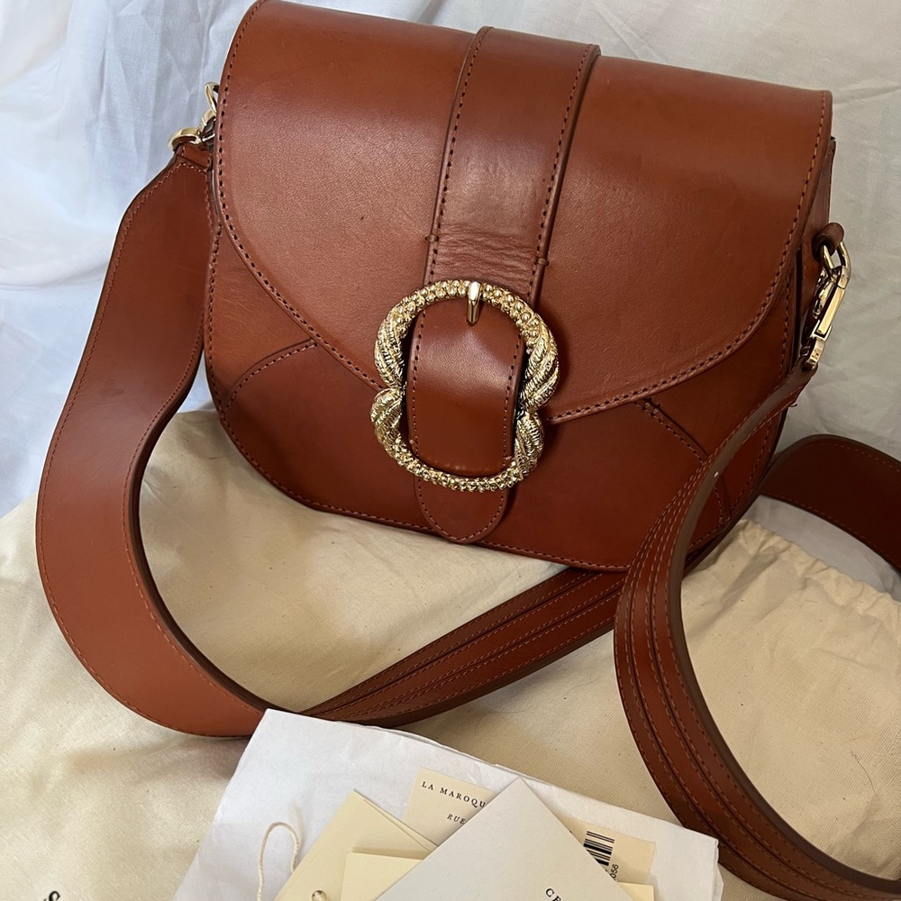 Sezane oli bag.